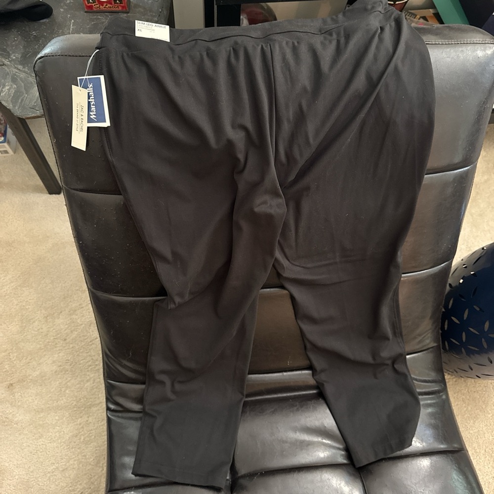 Haggar Women's Black Trousers